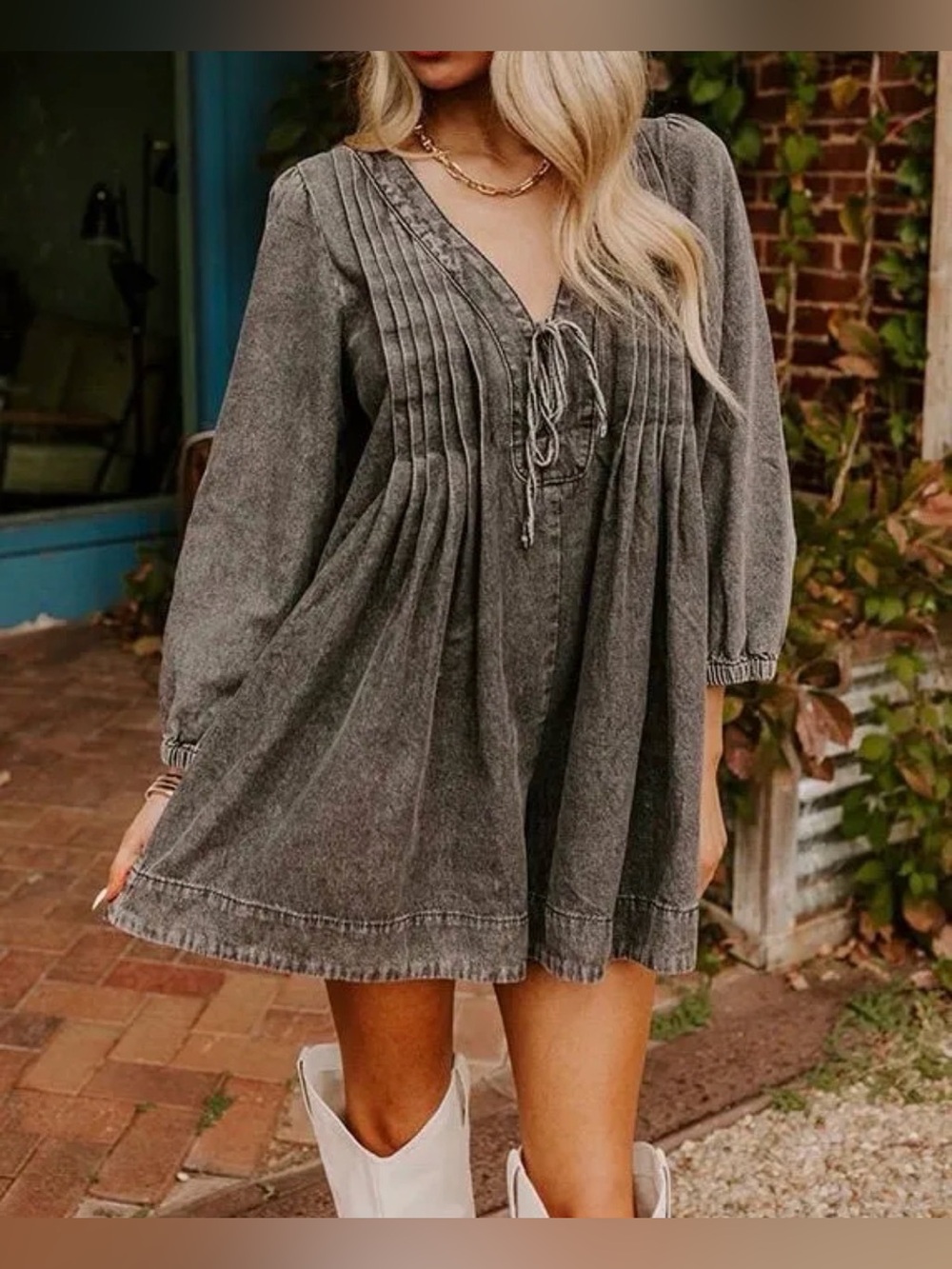 🚨last one! new veveret large nwt denim romper